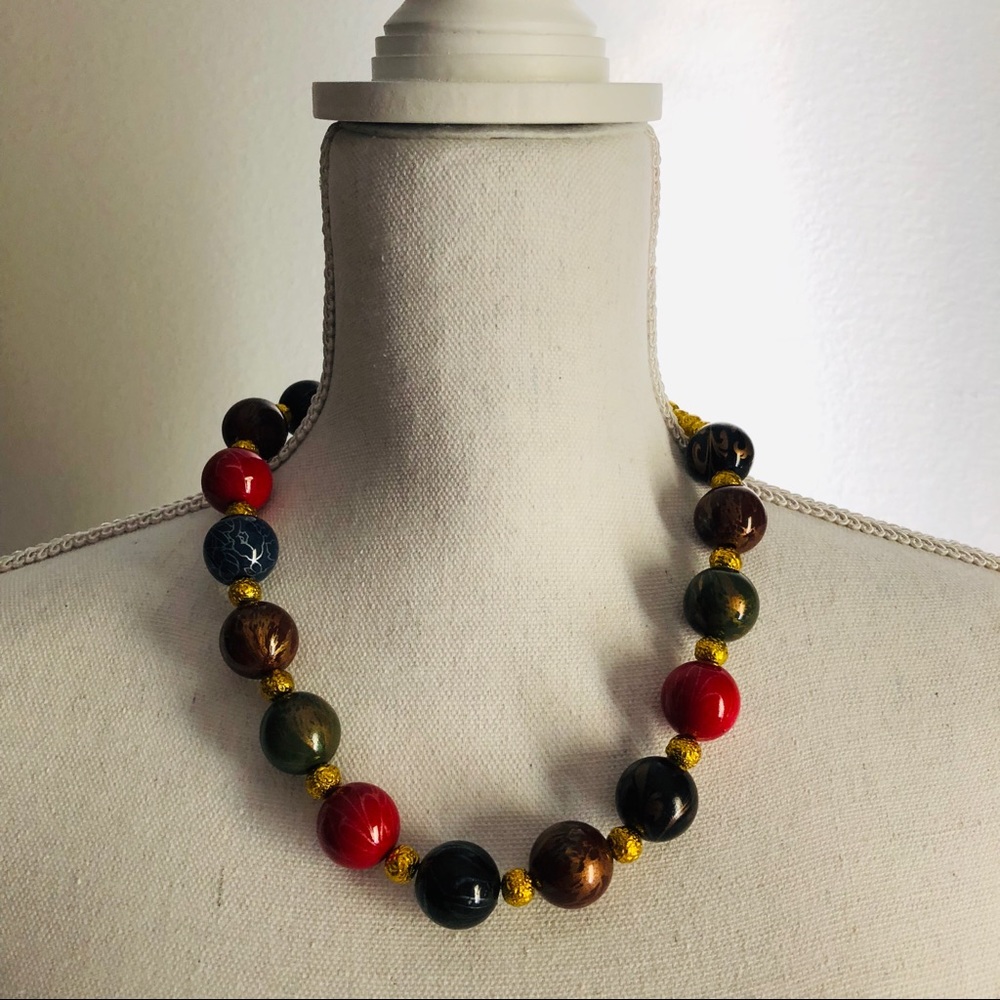 Women’s Timeless Colorful Necklace Beautiful 🐣